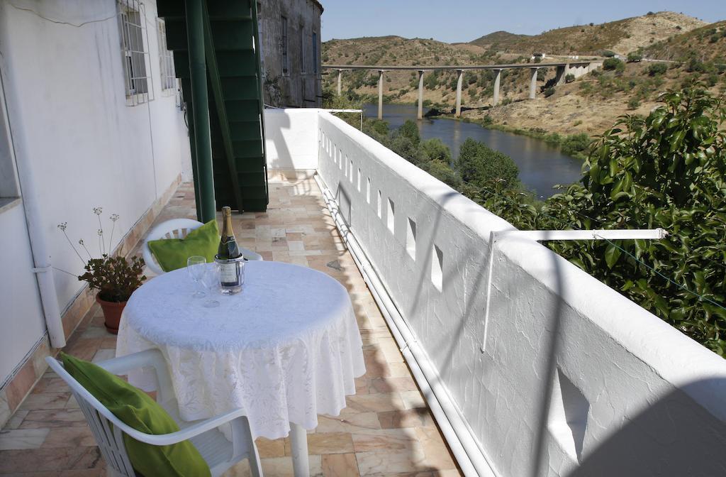 Alojamentos Oasis Mértola Buitenkant foto
